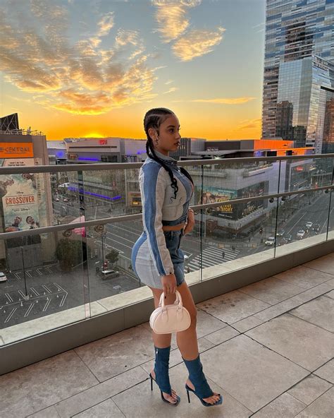 Breah Hicks | @prettylittlething 🌇 | Instagram