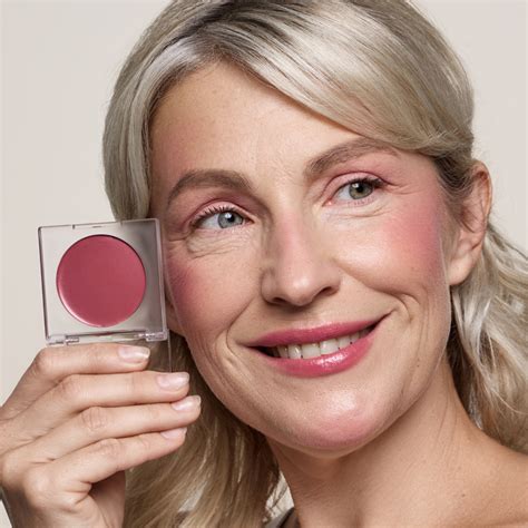 Как пользоваться кремовой косметикой от Kristall Minerals? | KM Cosmetics