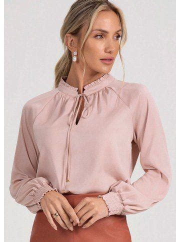 Modelo De Blusa Com Manga - MOLDE DE BLUSA MANGA RAGLAN COM DETALHES - Escola de Moda e Beleza ...