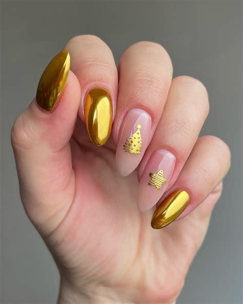 21+ Stunning Chrome Winter Nail Ideas (2025) - DrExplains