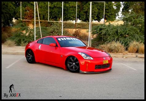 red ..350z .... | Nissan 350z, Nissan cars, Nissan z