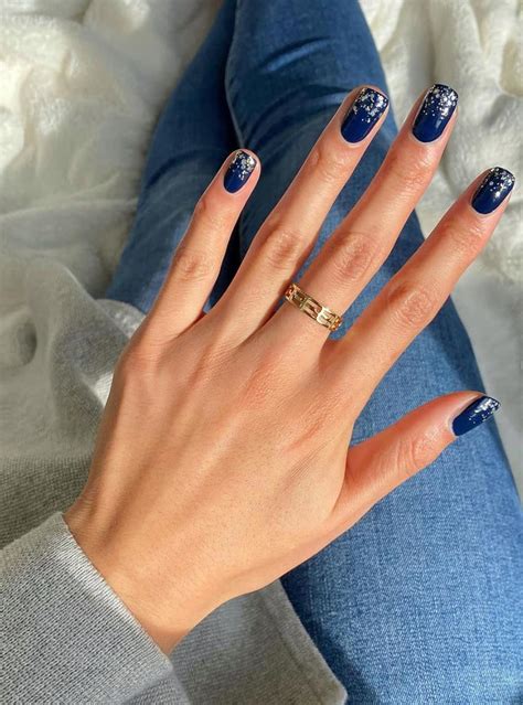 19+ Stunning Navy Blue Nails & Dark Blue Nails To Copy