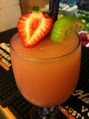 CHEZ ZEE AMERICAN BISTRO - Updated May 2025 - 839 Photos & 1169 Reviews ...