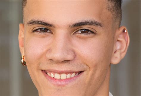 mans guide  ear piercings   care   pierced ears