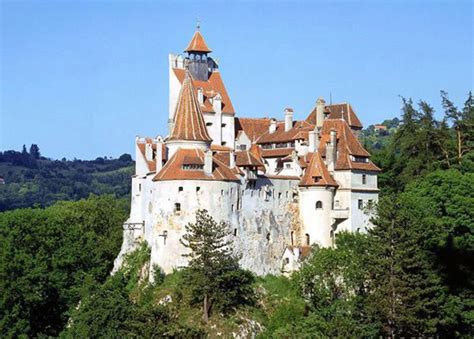 Top 9 coolest castles in the world - China.org.cn