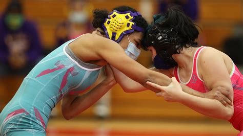 First Section V dual wrestling match for girls is a victory for Team B