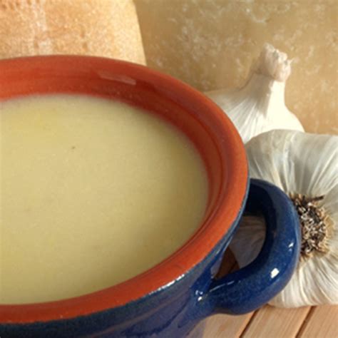 garlic parmesan sauce   italian food  alfredo aiello