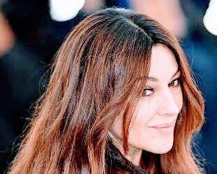 Pin by Dan on Monica Bellucci | Long hair styles, Hair, Beauty