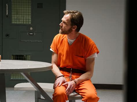 Amazon.de: Manhunt Season 1 ansehen | Prime Video