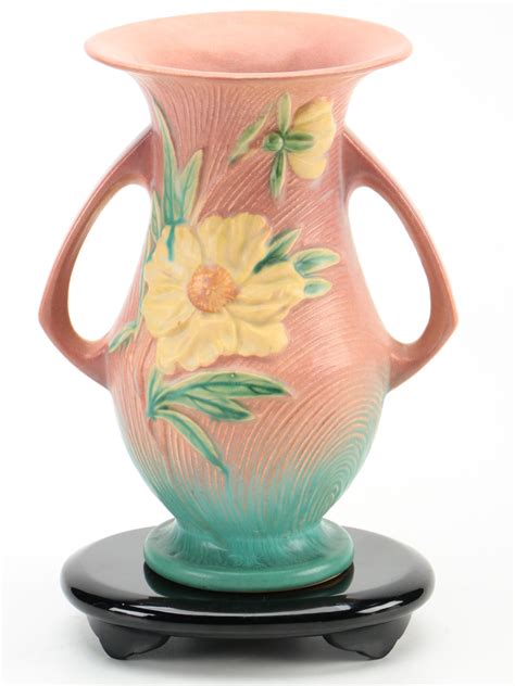 Roseville Pottery Double Handled Peony Vase | EBTH
