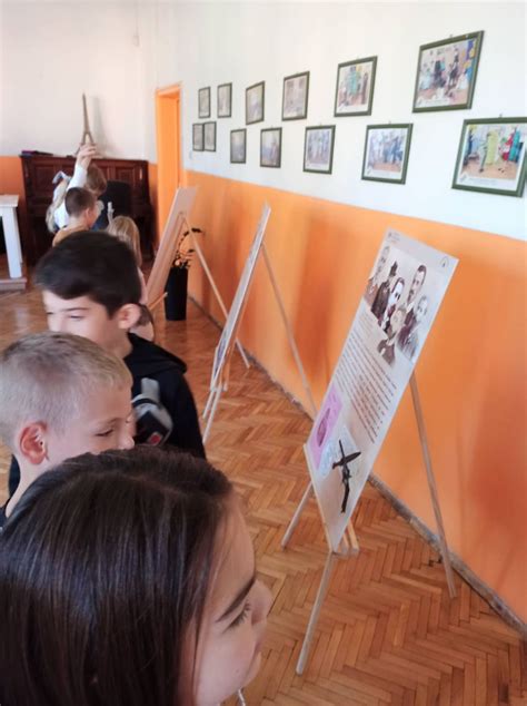 60 години 17 СУ "дамян Груев" - 17 СУ Дамян Груев - София