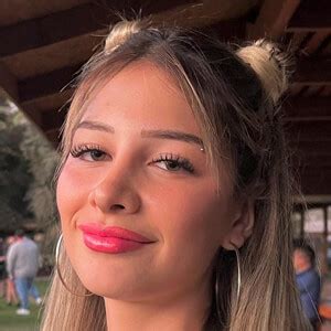 Linna - Age, Family, Bio | Famous Birthdays