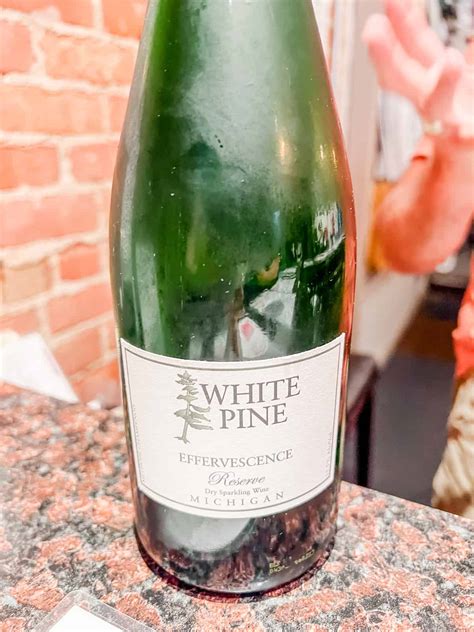 8 Best New Buffalo Wineries in Southwest Michigan