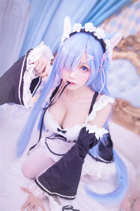 10 Adorable Re:Zero Rem Cosplays That'll Make You Return To Death