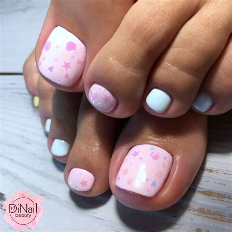 DiNail Beauty педикюр/ нежный педикюр /нежные ногти #nails #нежныеногти ...