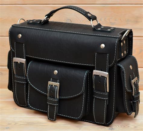 Стильный неклассический кожаный портфель « Bag77.ru — кожаные сумки и ...
