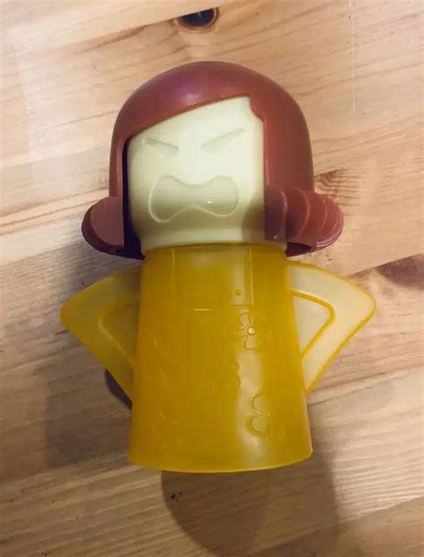 strange objects identified  people