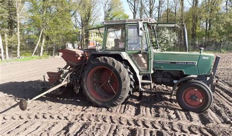 Fendt 305 LS Fiche technique / Info - France