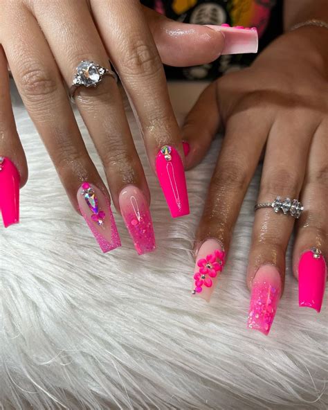 34 Baddie Nails Trending in 2024 for Inspiration (2024)