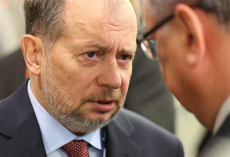 Bloomberg: российский миллиардер Владимир Лисин заселяется в Абу-Даби ...