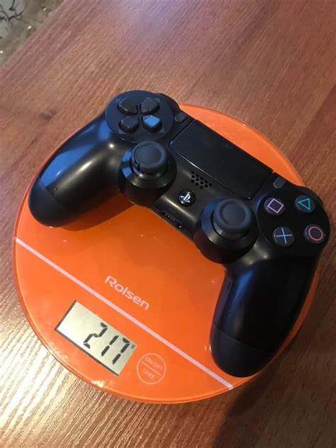 Сколько весит джойстик PS4? Ответ здесь!