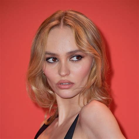 Lily-Rose Depp News, Infos und Wissenswertes | Vogue Germany