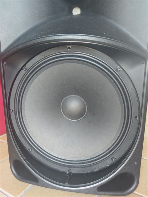 Mackie Thump15 image (#1824507) - Audiofanzine