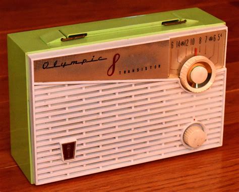 Vintage Olympic Portable Transistor Radio Model 808 AM Band