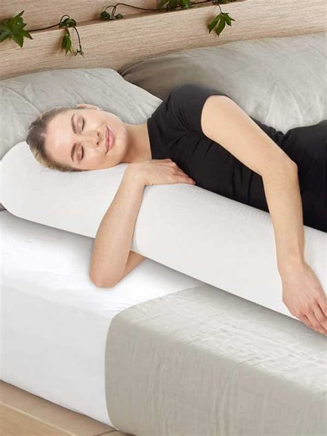 Bolster Pillows - Liyara Luxery Bedding