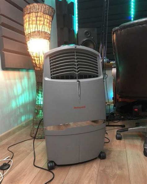 Увлажнитель воздуха/ охладитель Honeywell CL30XC | Festima.Ru – частные ...