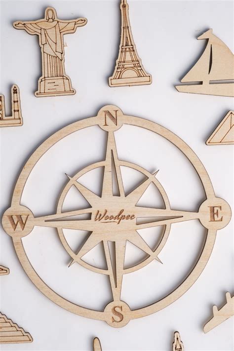 Wooden World Maps Design for Wall Decor in Scandinavian Style by ...