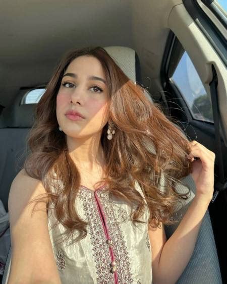 25 Hairstyles That Prove Mousy Brown Hair Is Anything But Boring