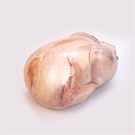 Whole Fresh Small Turkey - Pavao