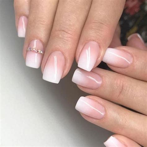 30 Best Short Nail Designs and Ideas - ਮੁਟਿਆਰ - Pind to Runway ...