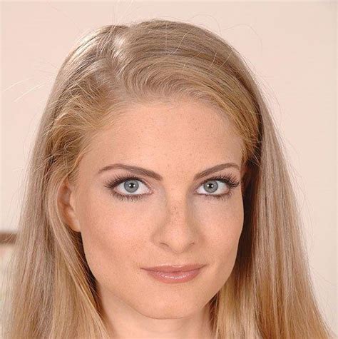 Cayenne Klein Biography/Wiki, Age, Height, Career, Photos & More