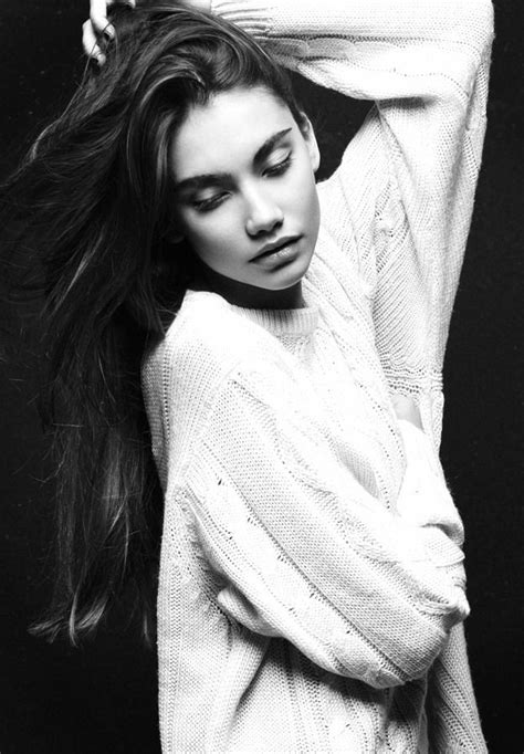 SASHA LARINA Portraiture Photography, Photography Women, Fashion ...
