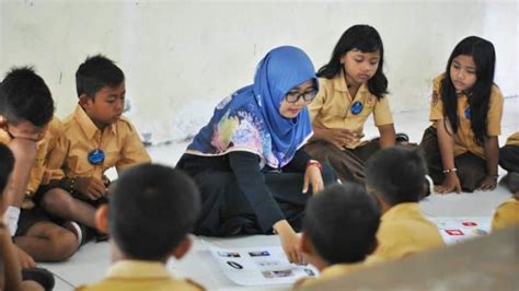 pendidikan formal tujuan karakteristik jenjang