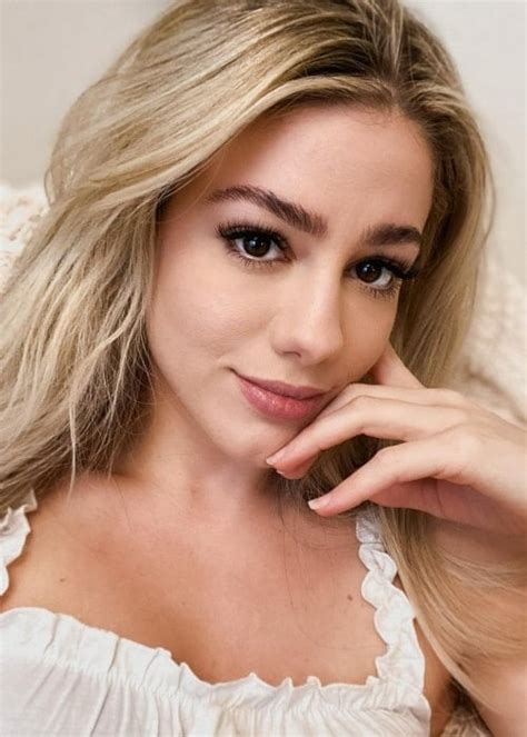 LuluLuvely Height, Weight, Age, Boyfriend, Family, Facts, Biography