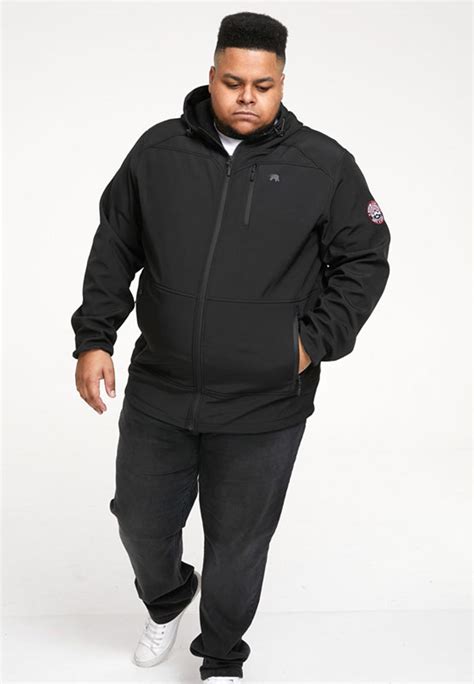 Christopher Jakki - Curvy & Stout