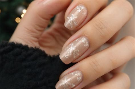 14 Winter Nails Design That You’ll Fall in Love! - FashionActivation
