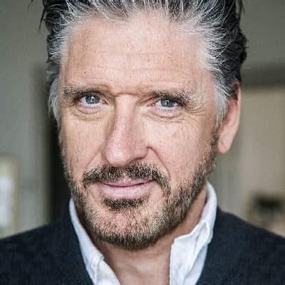 Craig Ferguson Net Worth, spouse, young children, awards, movies