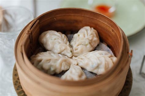 The Perfect Steam: Unlocking Frozen Dumplings In 4-6 Minutes