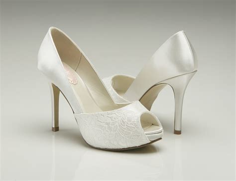 ivory color heels 5