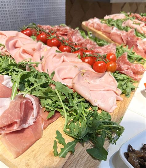 How to Spot Authentic Italian Ingredients — Her Favourite Food & Travel