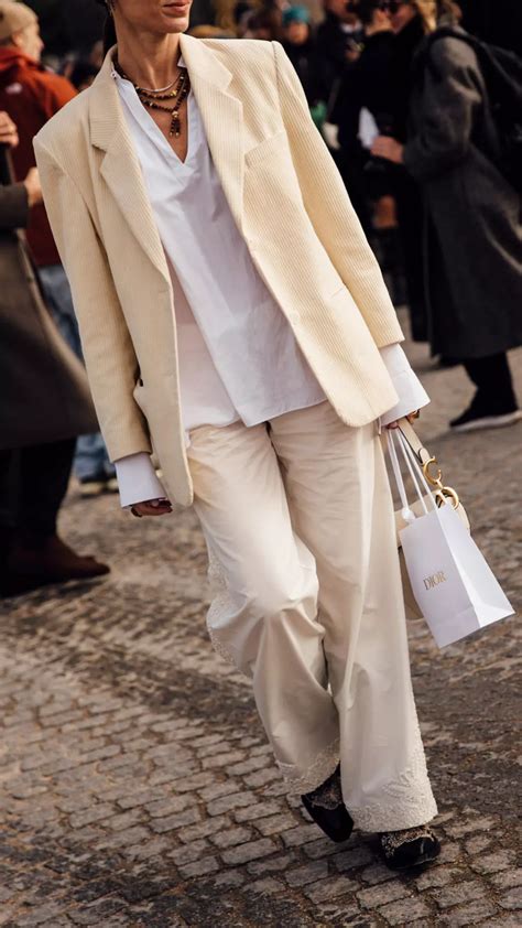 The 5 Ways to Wear a Blazer, According to a Fashion Editor