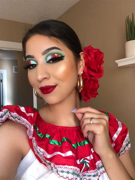 Mexican makeup look🇲🇽 follow me in IG @lefashbeauty | Maquillaje
