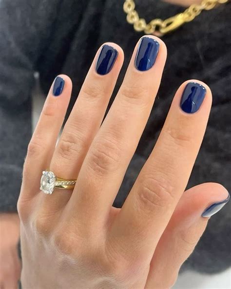 Dark blue short nails | Nail colors, Simple nails, Gel nails