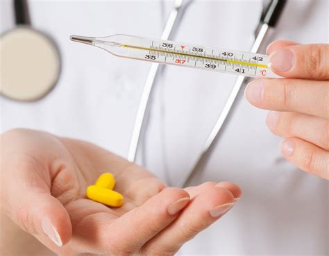 Какие лекарства действительно нужны при простуде? | MedAboutMe