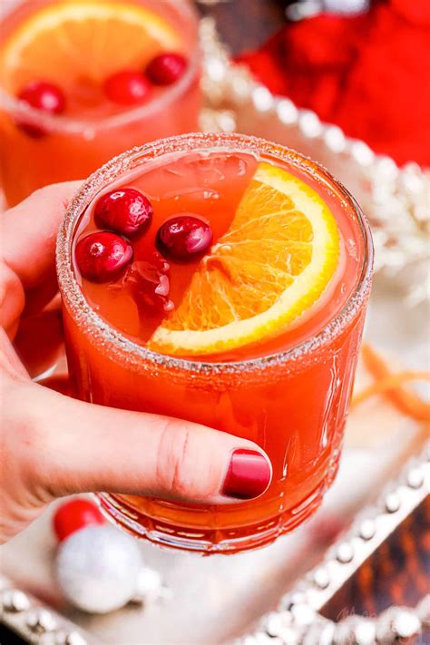 Easy Christmas Cocktail | Just 3 Ingredients - Mom On Timeout