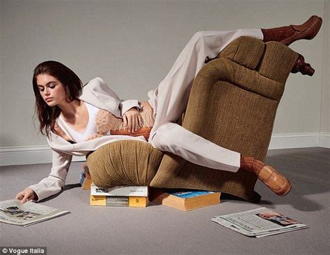 Kaia Gerber covers Vogue Italia | Kaia gerber, Vogue italia, Editorial ...